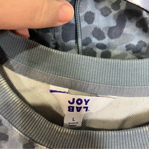 Joy lab blue animal print sweatshirt and pants outfit size large & XL - Picture 6 of 12